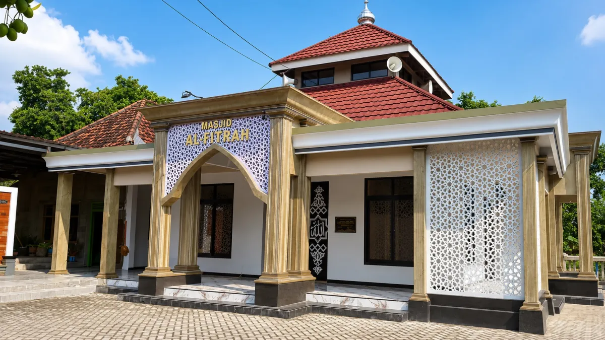 Mushola Pak Kayim Sodirun: Tempat Beribadah yang Menyatu dengan Kehidupan Warga Cilacap